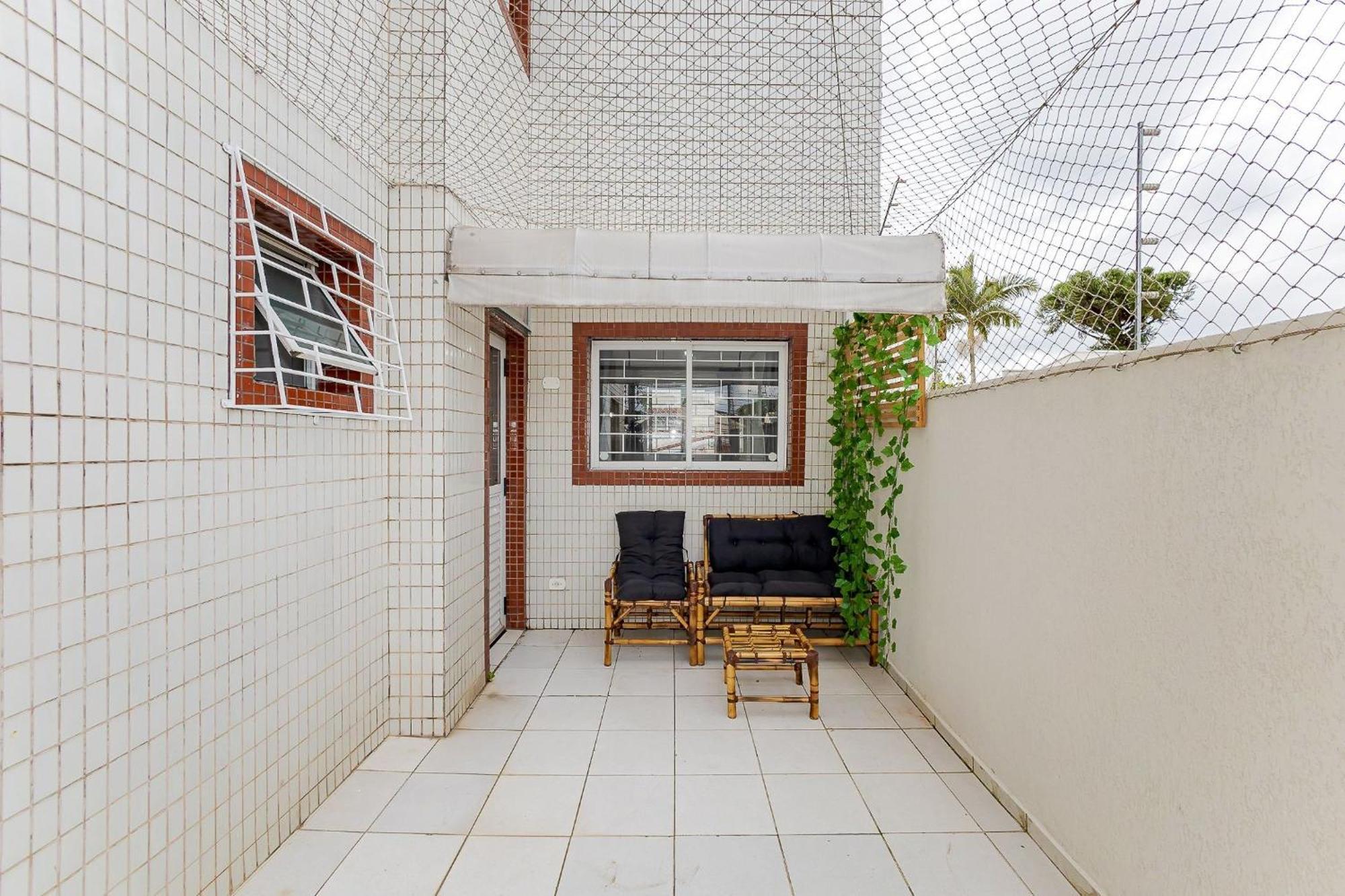 Apartamento Edificio Eloi Plombon - Santa Quiteria, Curitiba