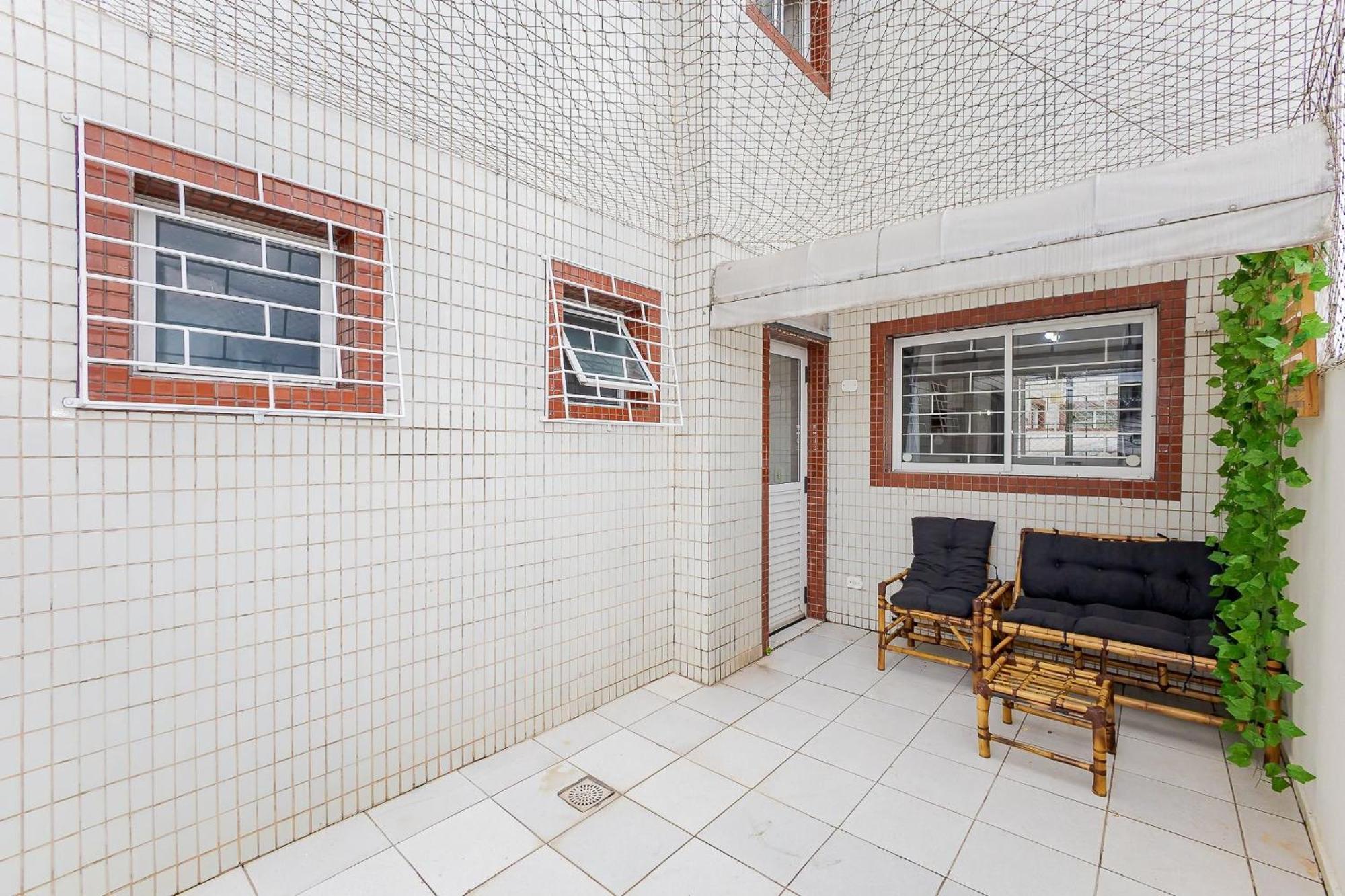 Apartamento Edificio Eloi Plombon - Santa Quiteria, *