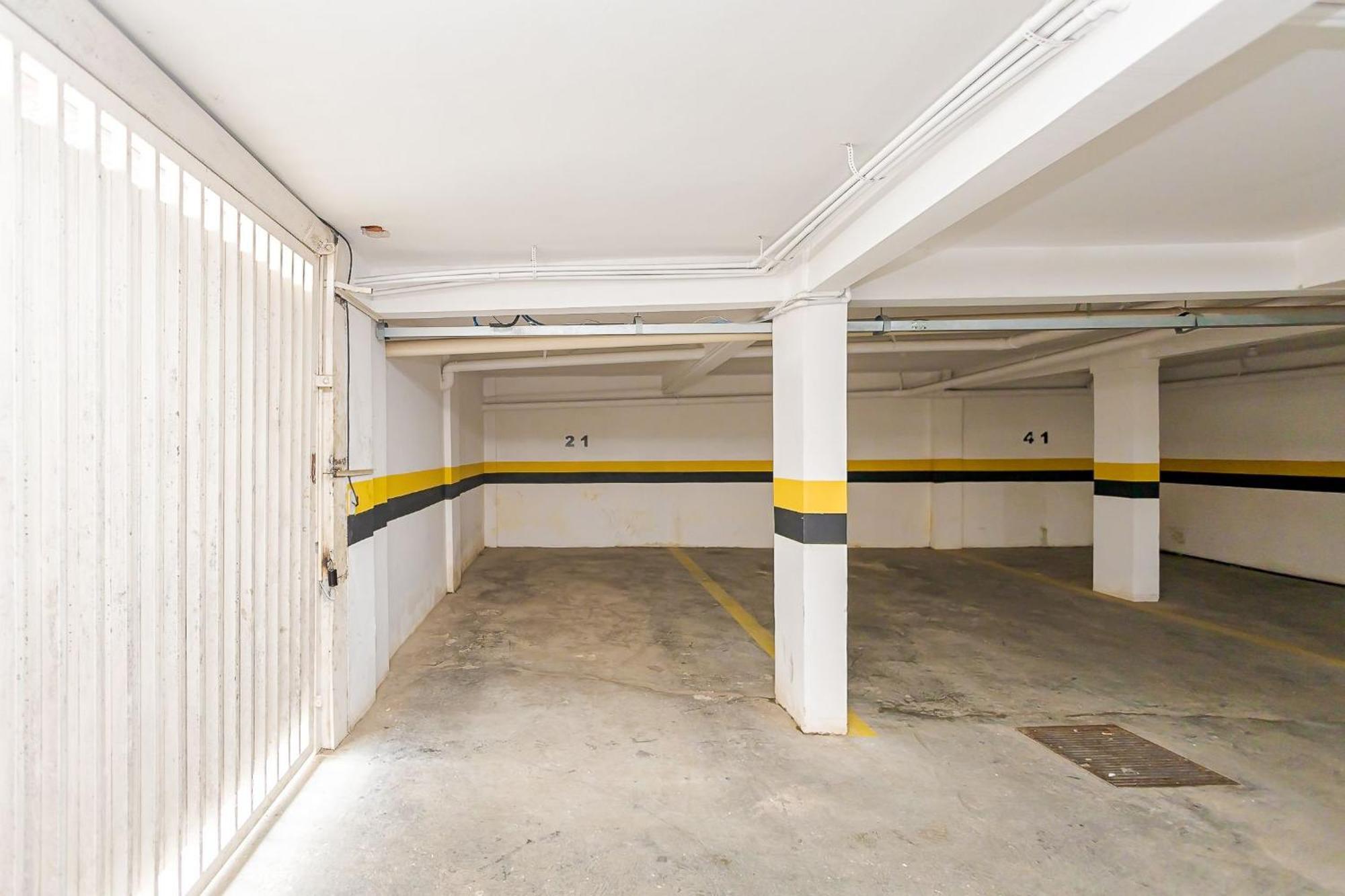 Edificio Eloi Plombon - Santa Quiteria, Apartamento Curitiba